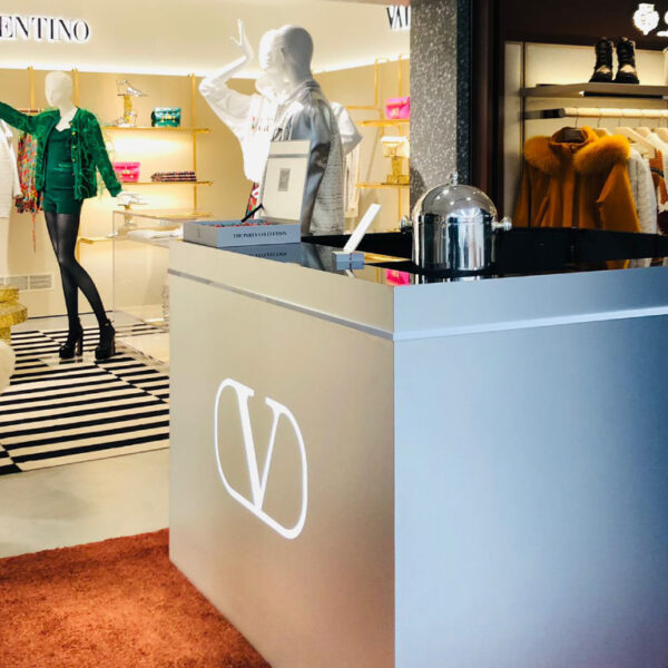 Banco per allestimento punto vendita - TraSparente Group
