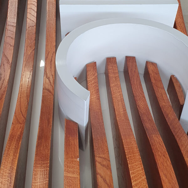 Scritta in resina per allestimento stand - TraSparente Group