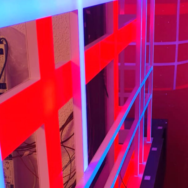 Impianto led con centralina per programmazione luci - TraSparente Group